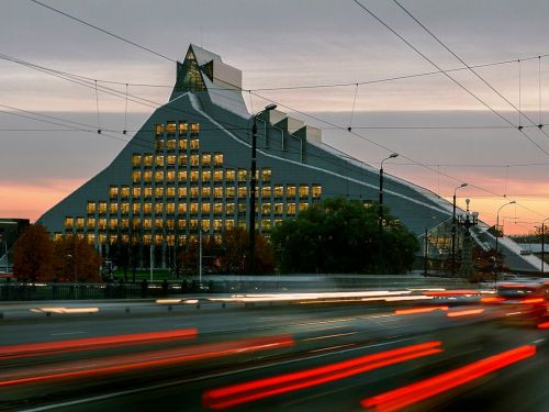 National Library of Latvia - Gunnar Birkerts Architects 1/2